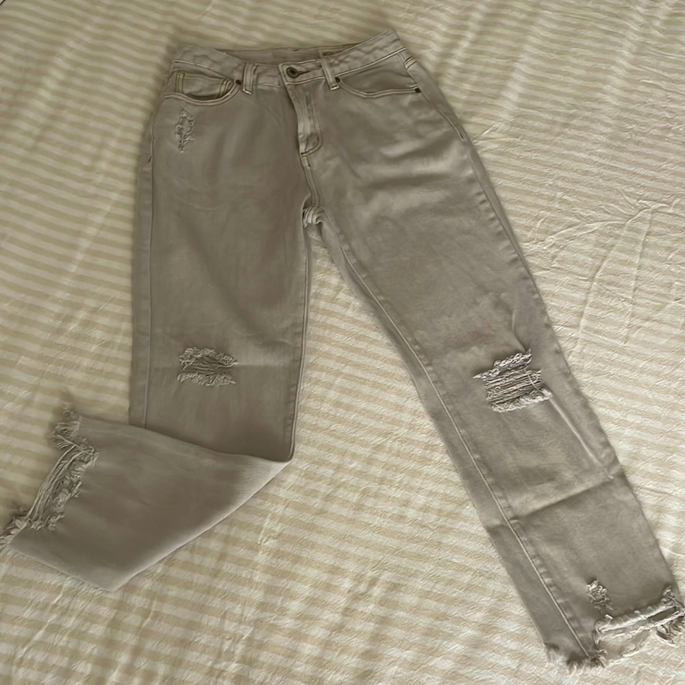 Distressed WISH LIST Jeans! - Picture 1 of 7